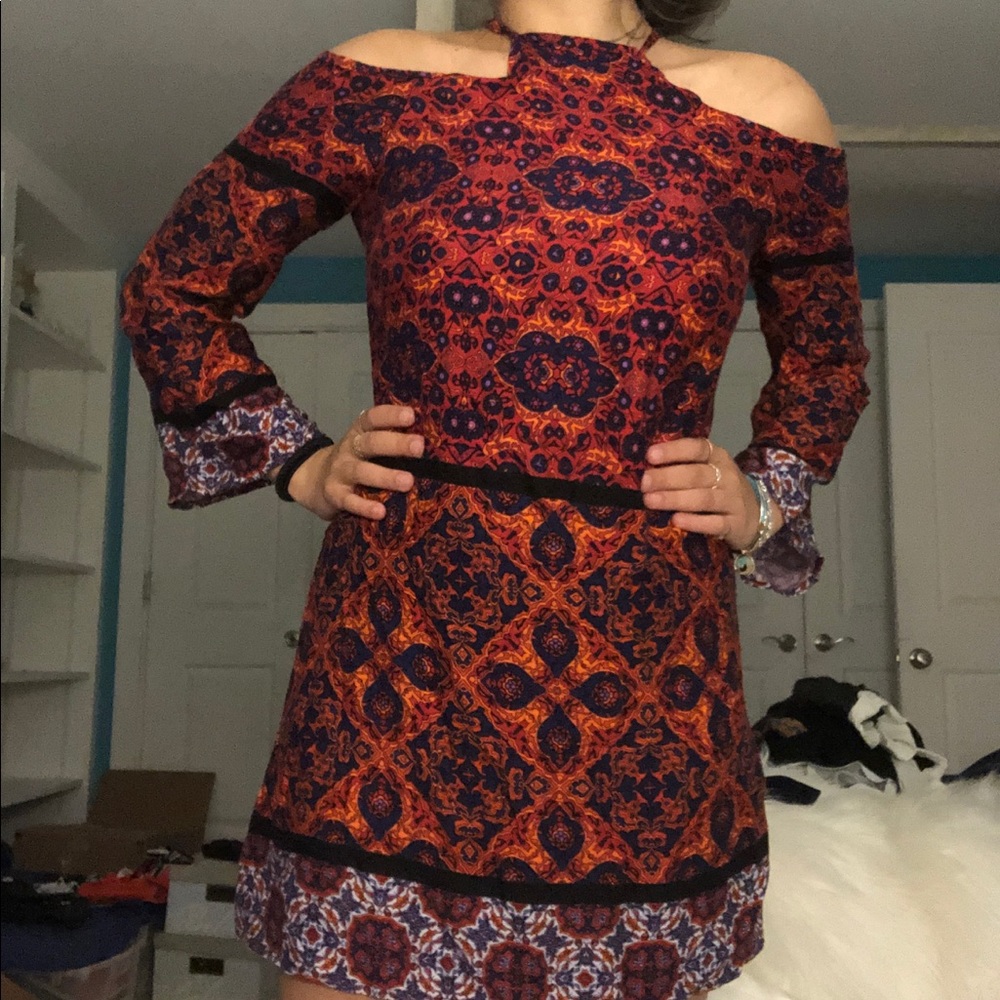 Cold-shoulder dress